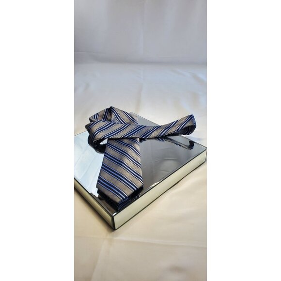 Jos. A. Bank Signature Collection Necktie Men's Silk Blue Gray Striped Tie - Picture 4 of 10